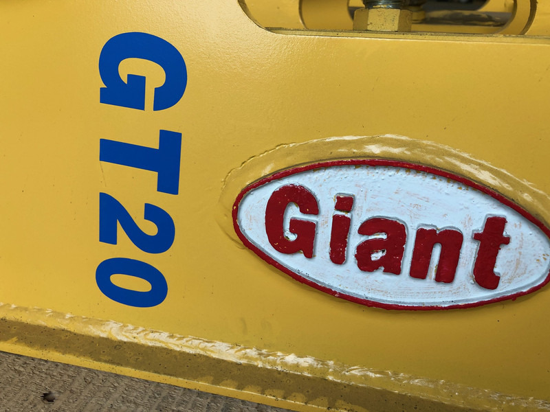 Marteau hydraulique neuf Diversen Giant GT20 190 kg breaker: photos 4
