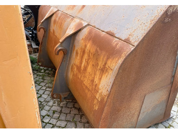 Godet pour Engins de chantier Volvo L 120 + QC + NEW CUTTING EDGE + 3000 mm + 3,3 m3: photos 2