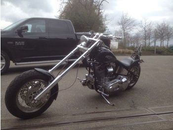 Harley-Davidson chopper  - Motocyclette