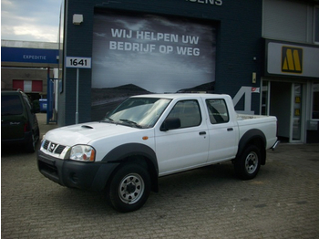 Nissan Kingcab Pick-up 2.5 DTI 98KW Double Cab 4X4 - Voiture