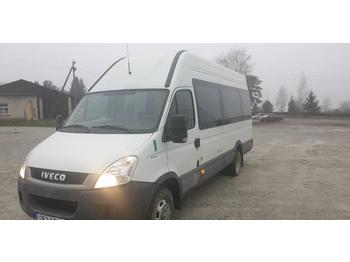 Minibus Iveco Daily