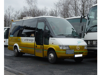 MERCEDES 412 D - Minibus