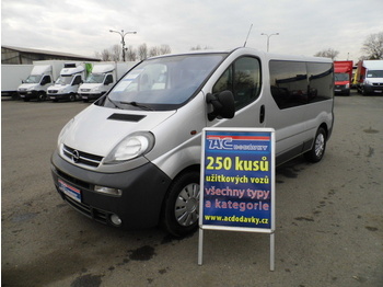 Opel Vivaro 9 sitze klima,automatik  - Minibus