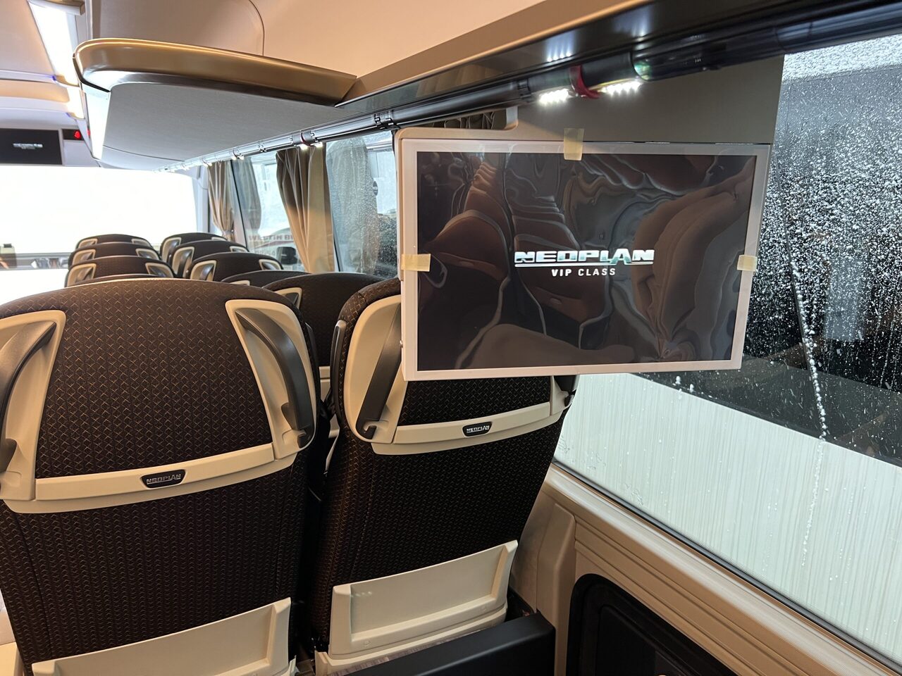 Autocar Neoplan Cityliner P15 Euro 6E V.I.P Exclusive Class (svart / brons färgad skinnklädsel): photos 22