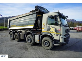 Camion benne Volvo FMX