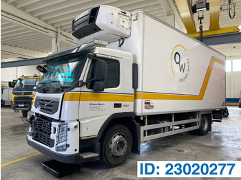 Volvo FM 330 - camion frigorifique