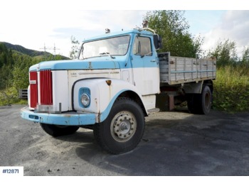 Camion plateau Scania 80-Super