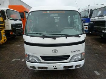 Toyota DYNA 100 - Camion plateau