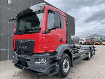 Châssis cabine MAN TGS 26.360 6x4H-2 BL