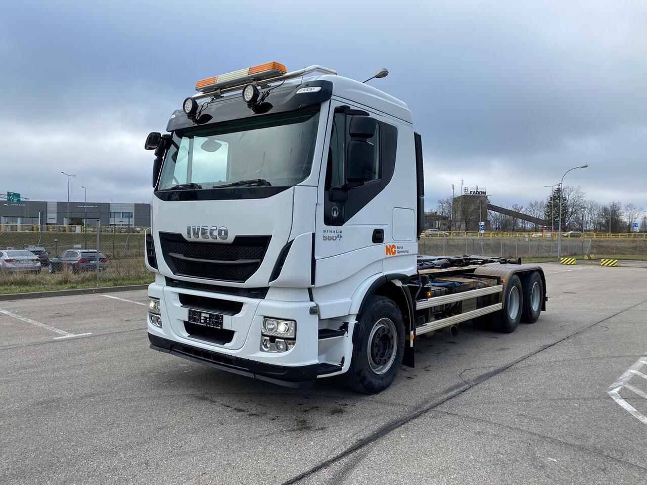 Camion ampliroll, Camion grue IVECO STRALIS 560: photos 2