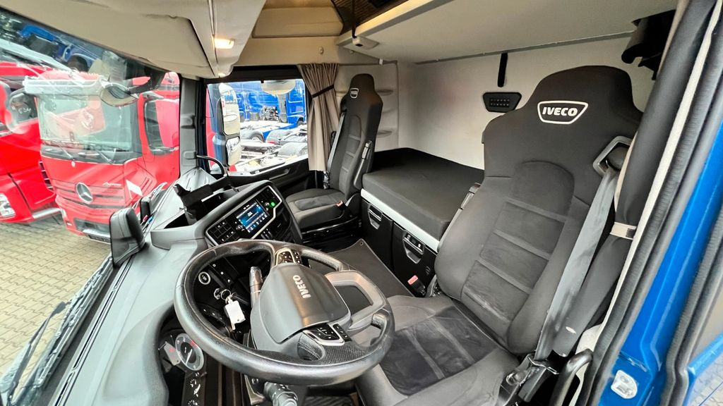 Camion porte-conteneur/ Caisse mobile Iveco S-Way 460 6x2 Retarder Standklima ACC: photos 16