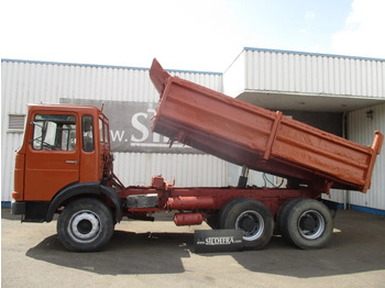 Camion benne MAN 26.321 6x4 , 3 way tipper , ZF Manual , Spring suspension: photos 2