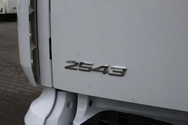 Camion frigorifique MERCEDES-BENZ Antos 2543/Retardador [ Copy ] [ Copy ]: photos 15