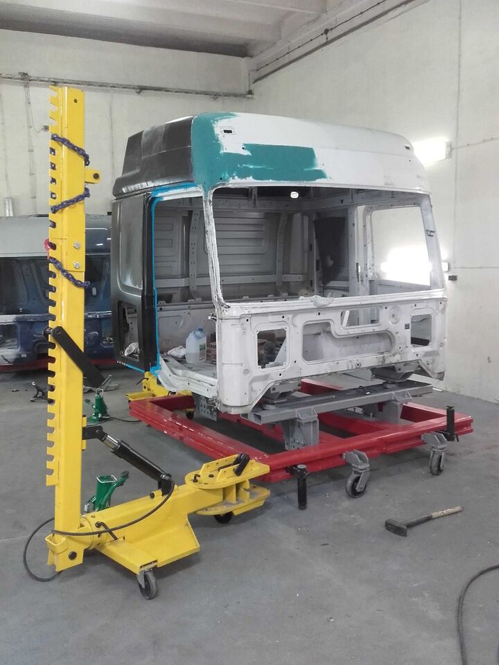 Camion Rahmen für die Reparatur von Lkw-Fahrerhäusern: photos 2