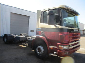 Châssis cabine Scania 94D 220 , Manual Gearbox and Feulpump: photos 4