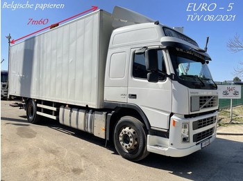 Camion fourgon Volvo FM 300 - CLOSED BOX 7m60 - EURO 5 - I-SHIFT - GLOBETROTTER - SPOILERS - A/C - VERY GOOD TIRES 90% - ALCOAS - NICE TRUCK: photos 1
