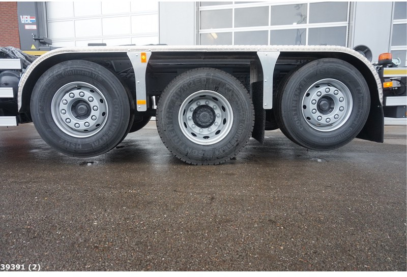 Camion ampliroll, Camion grue Volvo FM 420 8x2 HMF 26 ton/meter laadkraan: photos 2