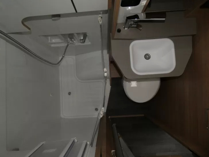 Camping-car profilé neuf Weinsberg X-CURSION VAN 500 MQ EDITION [PEPPER] #3132 (VW): photos 27