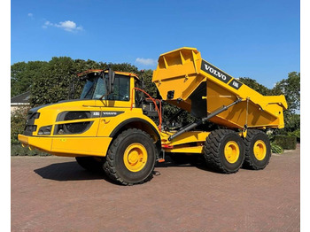 Tombereau articulé VOLVO