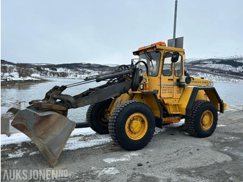Chargeuse sur pneus 1993 Volvo L70 HD med utstyr: photos 1