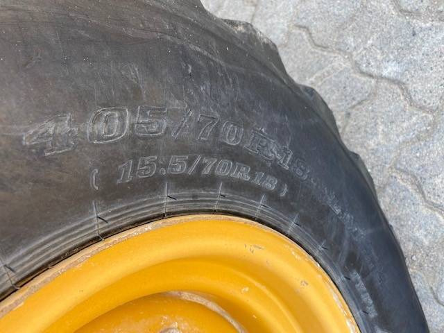 Chargeuse sur pneus Cat 906 H MIETE / RENTAL (12001932): photos 10