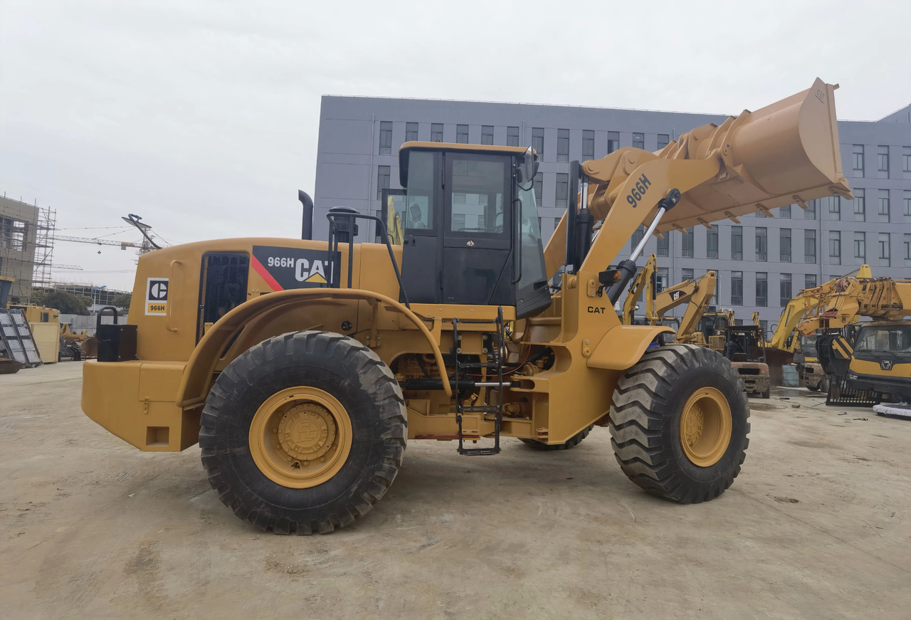 Chargeuse sur pneus Cheap price Used Japan Front wheel loaders Cat 966H caterpillar 966H wheel loader: photos 2
