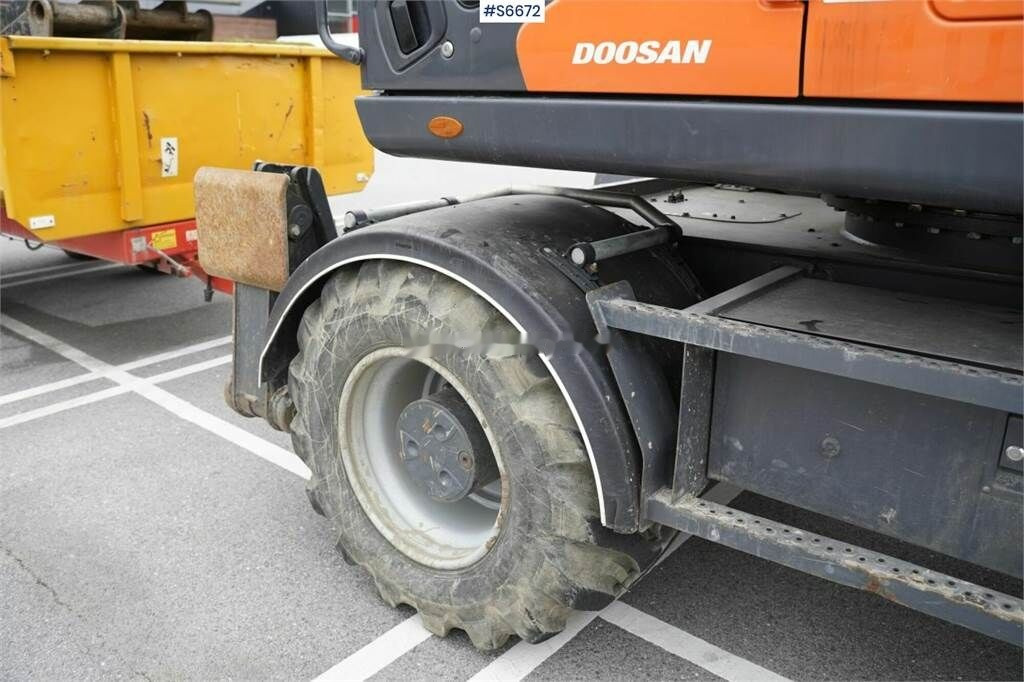 Pelle sur pneus Doosan DX170W-5: photos 49