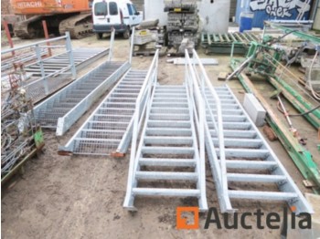 Engins de chantier Gegalvaniseerde Metalen Trap, Platform: photos 1