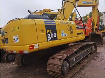 Pelle sur chenille KOMATSU PC200-7