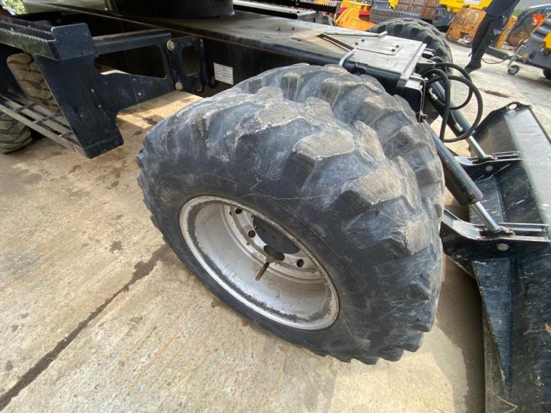 Pelle sur pneus Terex TW 110: photos 10