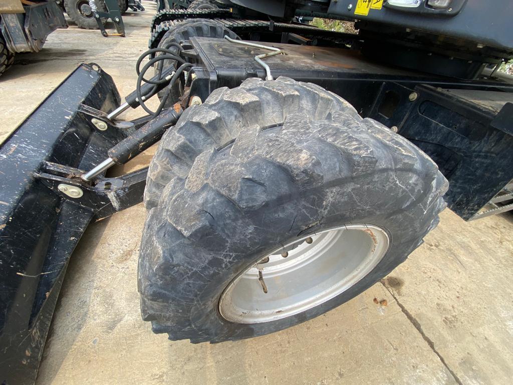 Pelle sur pneus Terex TW 110: photos 12