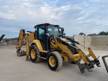 Caterpillar 428F2 - Tractopelle