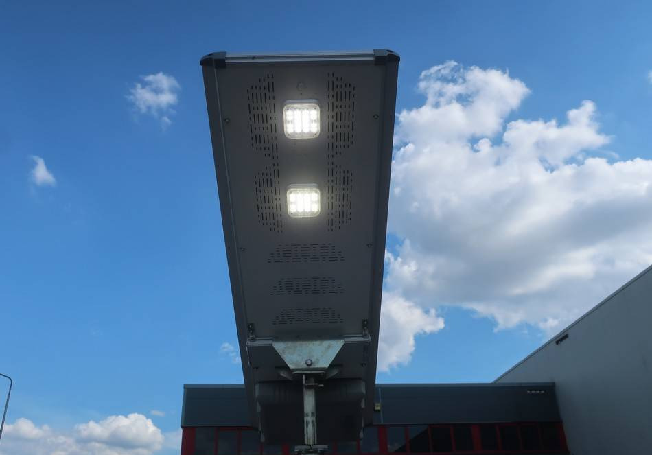 Mat d'éclairage Trime X-Pole Led Solar Tower Light 2x25W: photos 7