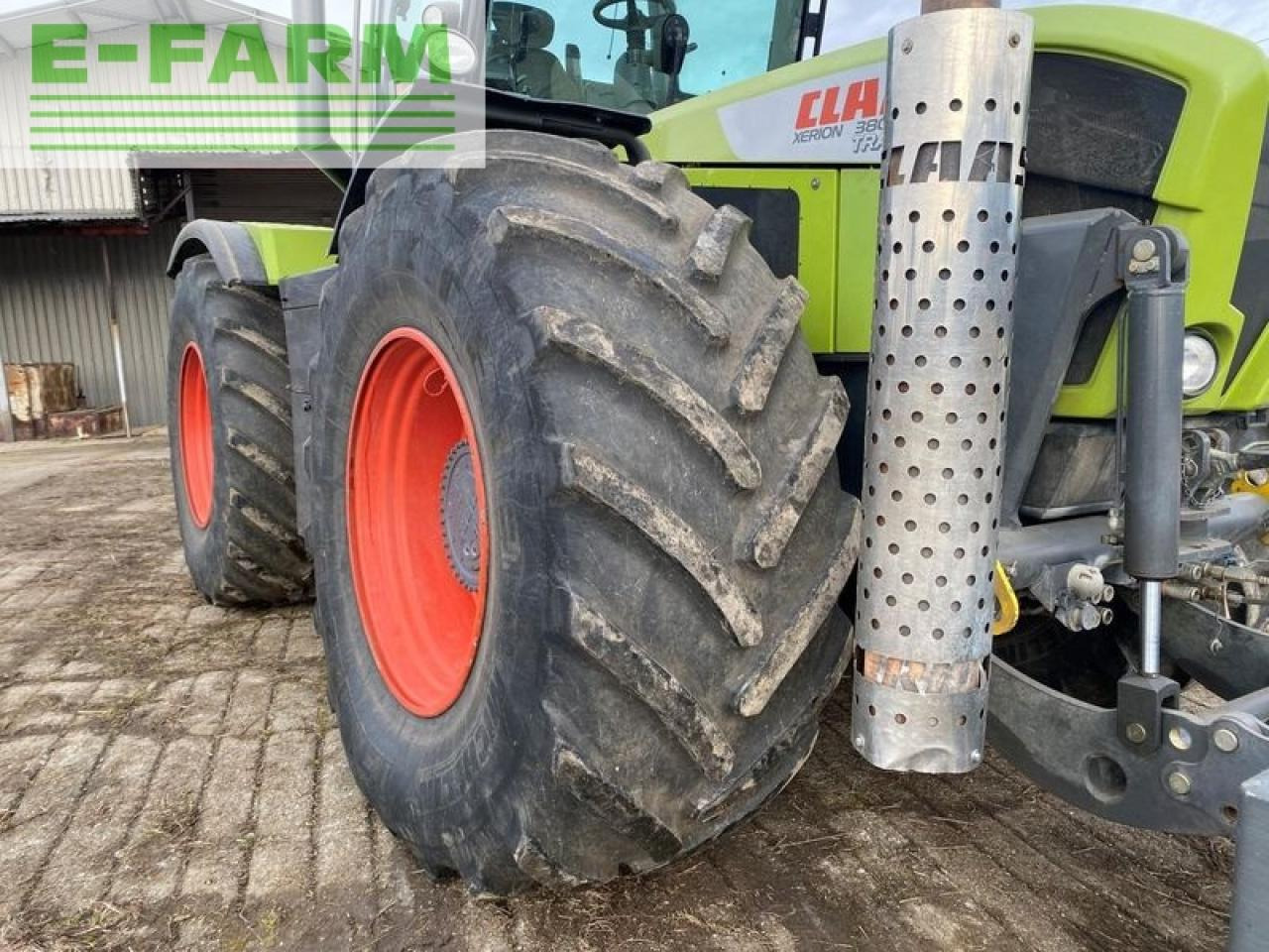 Tracteur agricole CLAAS xerion 3800 vc: photos 12