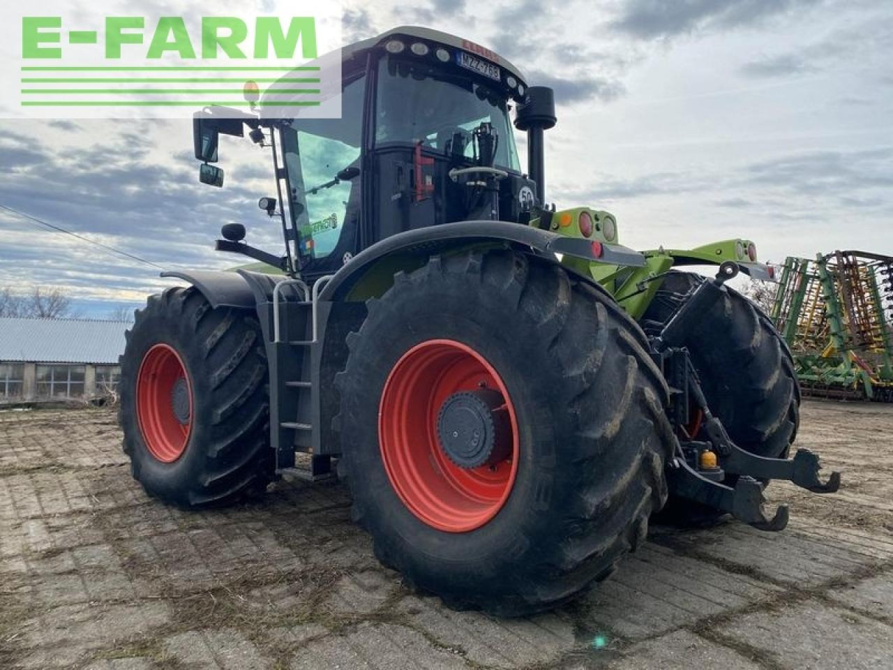 Tracteur agricole CLAAS xerion 3800 vc: photos 4
