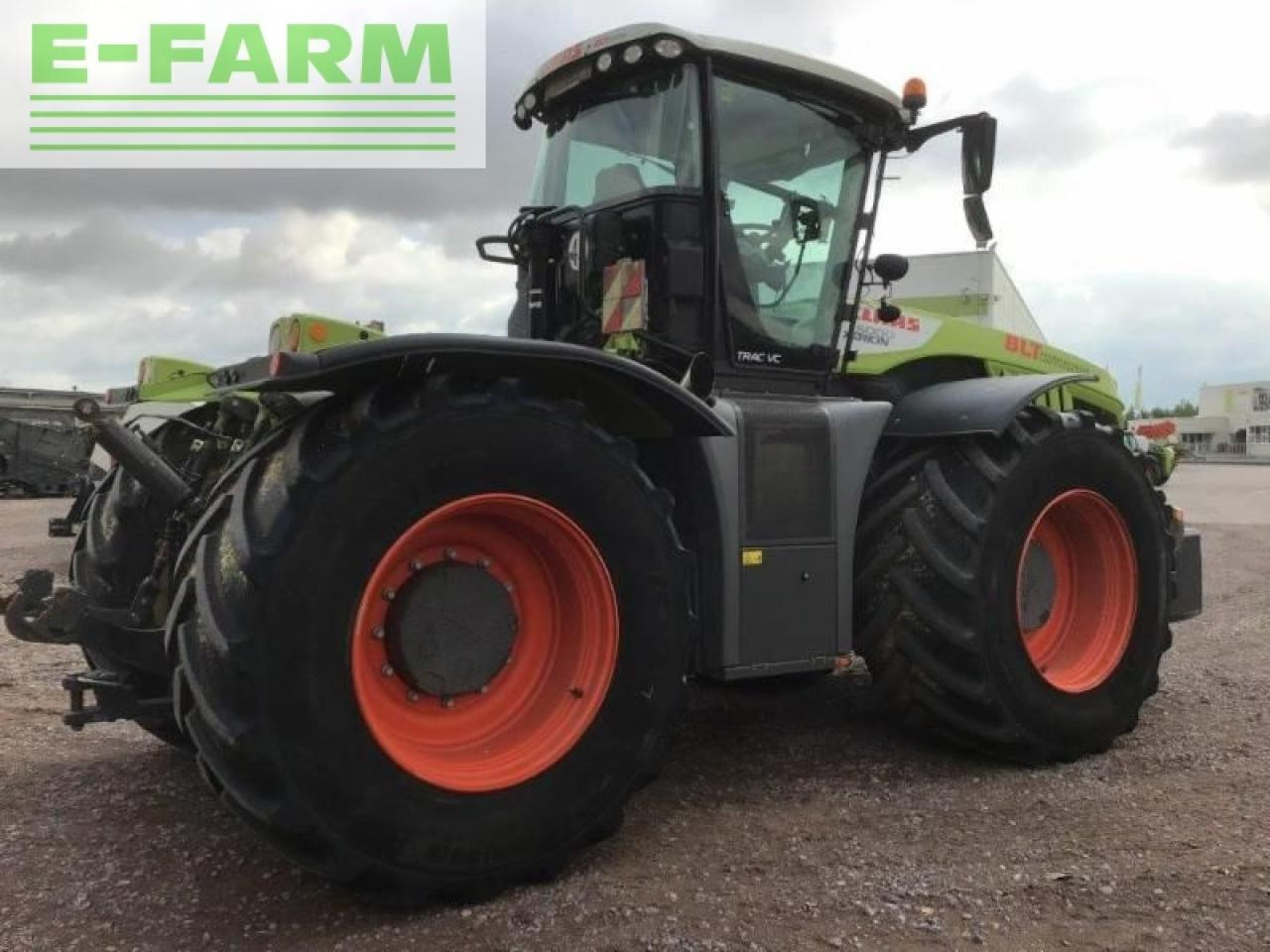 Tracteur agricole CLAAS xerion 5000 trac: photos 4