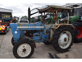 Tracteur agricole Ford 2000: photos 2