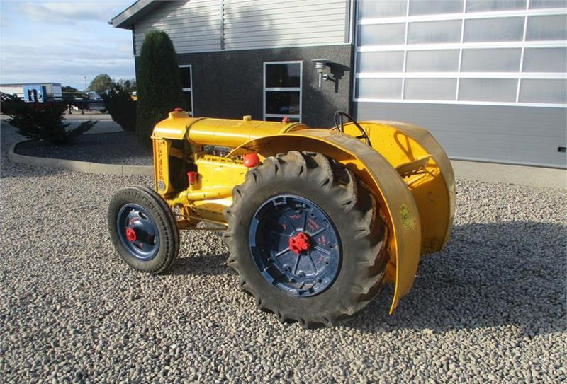 Tracteur agricole Fordson N model: photos 6