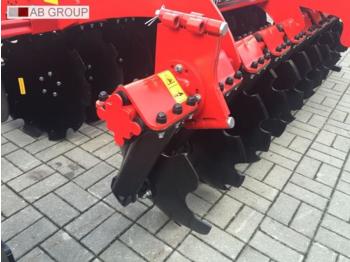 Awemak SCHEIBENEGGE 3m/disc harrow Ozyrys 3m/Dechaumeur a disques - Herse