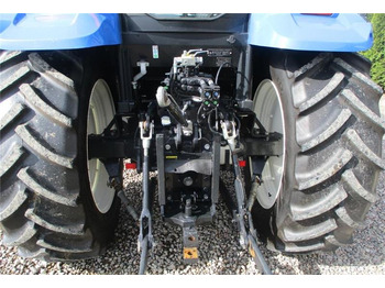 New Holland T6050 Delte med frontlift  - Tracteur agricole: photos 5