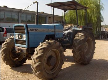 LANDINI 7830
 - Tracteur agricole