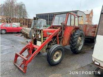  Massey Ferguson 135 med lastare - Tracteur agricole