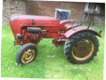 Porsche Junior 108 - Tracteur agricole