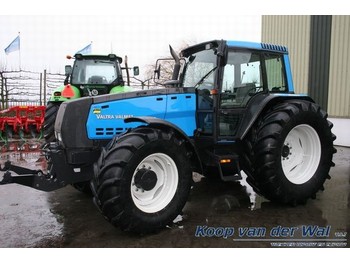 Valtra 8750 Hitech - Tracteur agricole