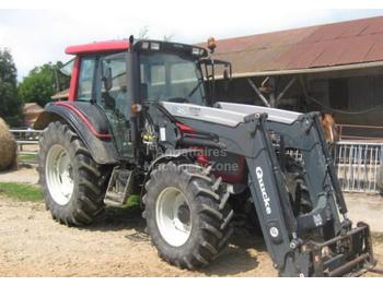 Valtra N92 - Tracteur agricole