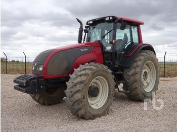 Valtra T171 - Tracteur agricole