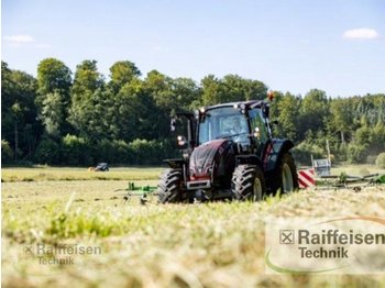 Tracteur agricole neuf Valtra A 74 - Aktionsmaschine: photos 1
