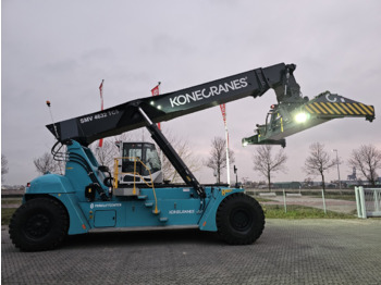 Reach stacker SMV