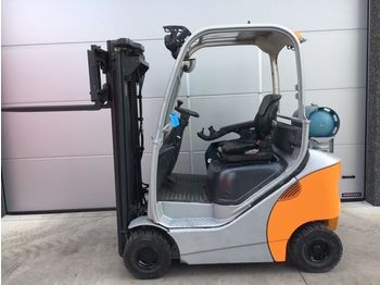 Chariot élévateur STILL RX70-16T