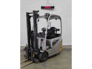 Chariot élévateur frontal à 3 roues Still RX20-15 6480562